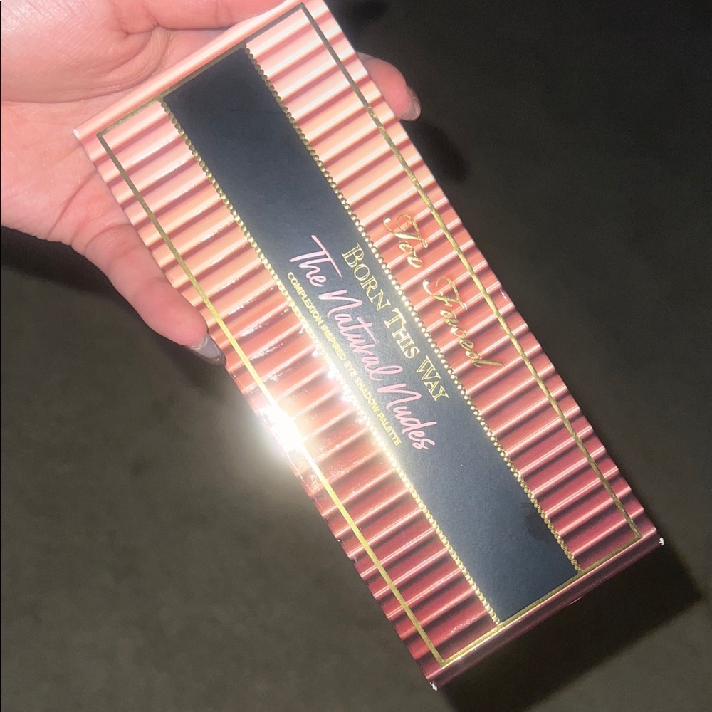Too Faced The Natural Nudes Palette